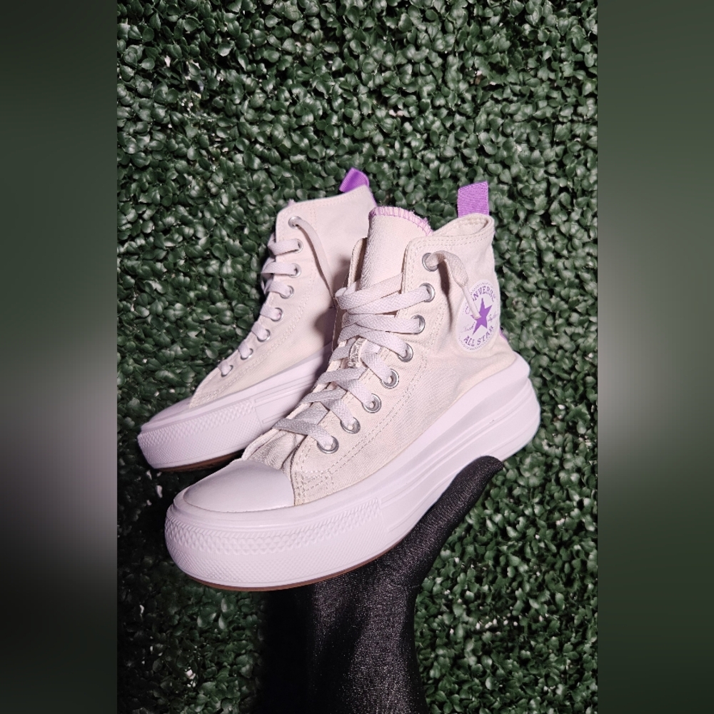 Converse Women's High-Top Sneakers - Cream and Purple - Picture 2 of 10